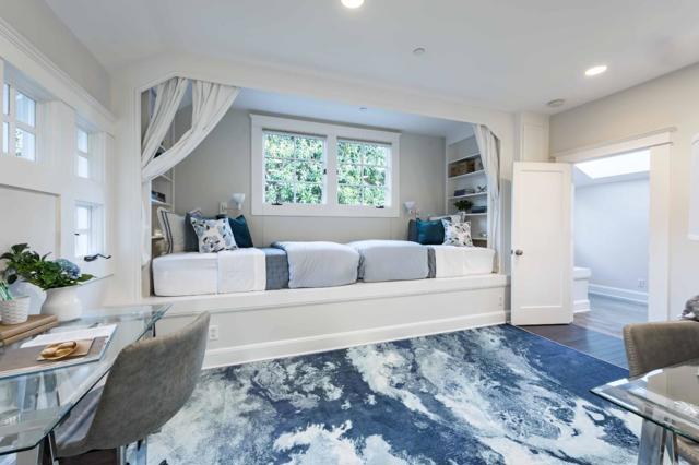 300 Lowell Avenue, Palo Alto CA: https://media.crmls.org/mediaz/0e517485-d782-4e20-a0b9-8d5d99e5e7cd.jpg