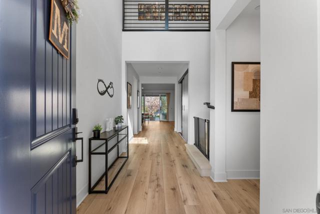 Image 3 of 51 For 1567 Corte Botanicas