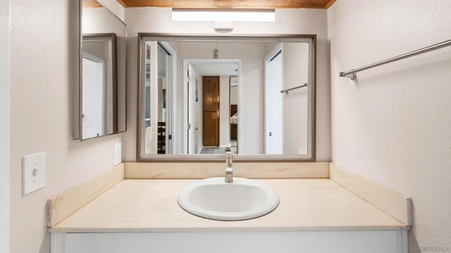 4415 38Th St, San Diego CA: https://media.crmls.org/mediaz/0e53941b-cf57-4eaf-ba6e-39654b128e9a.jpg