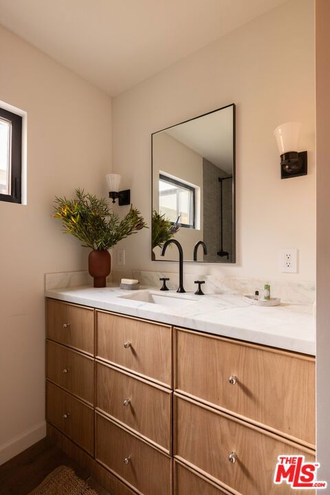 3546 Weslin Avenue, Sherman Oaks CA: https://media.crmls.org/mediaz/0e5422cd-144c-4ff9-aa2d-c0918d5ab33d.jpg