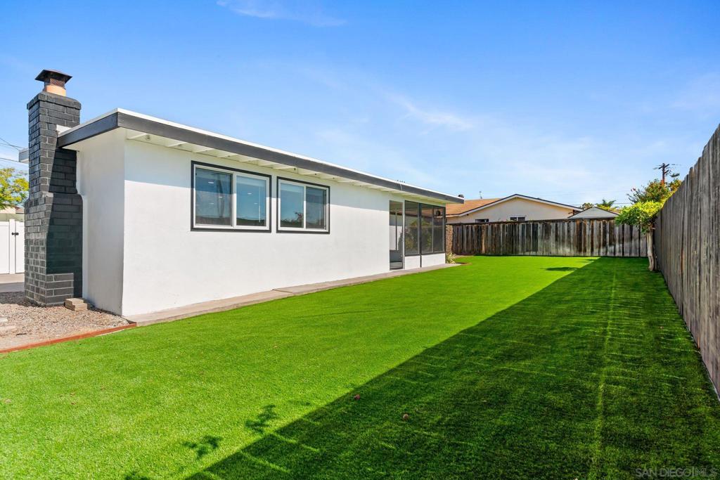 MLS #250043597SD image #27