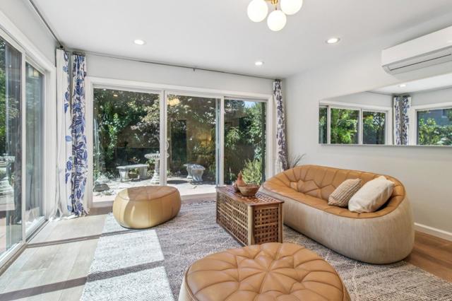 274 Princeton Road, Menlo Park CA: https://media.crmls.org/mediaz/0e55f113-8d56-40cf-855d-4fca1bf6f30c.jpg