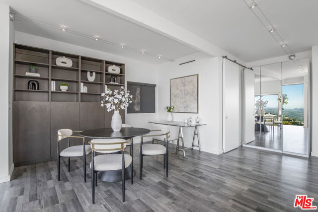 8506 Magnolia Drive, Los Angeles CA: https://media.crmls.org/mediaz/0e56ebdb-51d4-484d-8e56-07dd923039d7.jpg