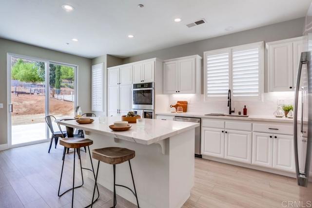 Detail Gallery Image 12 of 39 For 24332 Del Amo Rd, Ramona,  CA 92065 - 4 Beds | 2/1 Baths