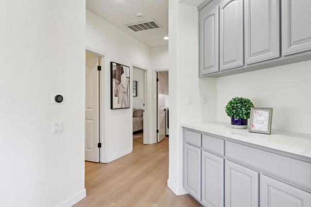 6035 Assisi Court, San Jose CA: https://media.crmls.org/mediaz/0e5a2f53-11ef-444a-beb4-b24c18fa5bf2.jpg