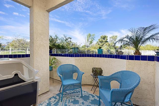 12122 Royal Birkdale Row, San Diego, California 92128, 2 Bedrooms Bedrooms, ,2 BathroomsBathrooms,Condominium,For Sale,Royal Birkdale Row,250020149SD