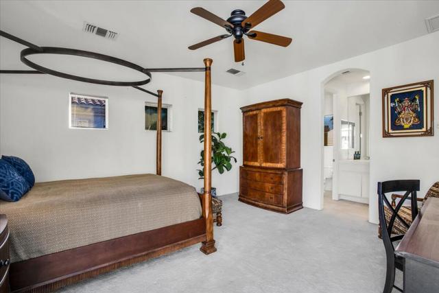 247 Loch Lomond Road, Rancho Mirage CA: https://media.crmls.org/mediaz/0e5bcdf8-406f-4856-b8c9-dfdbc35747e6.jpg