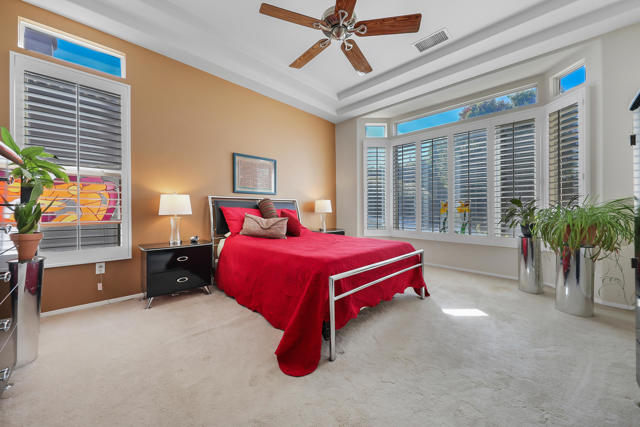 80179 Royal Birkdale Drive, Indio CA: https://media.crmls.org/mediaz/0e5c057d-af89-4f3c-ae6b-413bc201c4fe.jpg