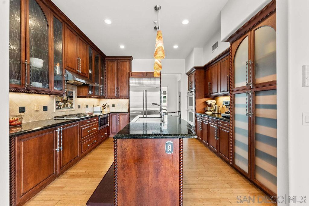 7157 Fay Ave - photo 12