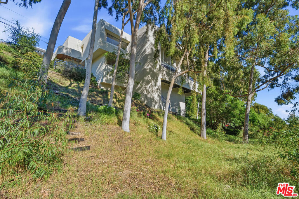 MLS #26854689 image #35