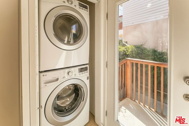 6178 Aldama Street, Los Angeles CA: https://media.crmls.org/mediaz/0e5f2ab8-69fb-4047-8fd9-95442508ace0.jpg