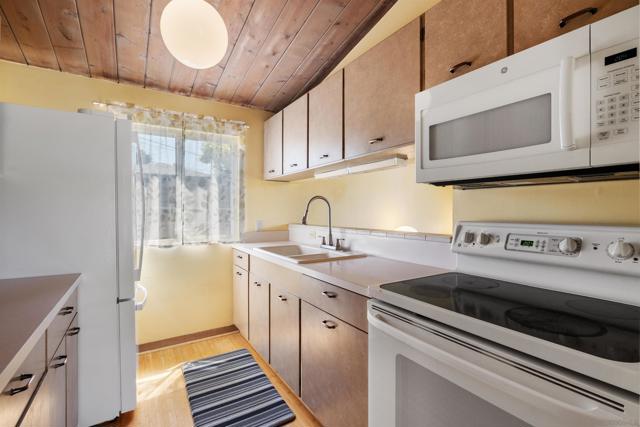 3438 Alabama St., San Diego CA: https://media.crmls.org/mediaz/0e600530-7efa-4adc-9415-7725ec4c722f.jpg