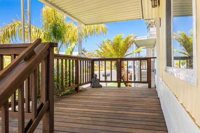 4160 Jade Street, Capitola CA: https://media.crmls.org/mediaz/0e613fb4-cfed-4c86-b8ba-b123d2b8604a.jpg