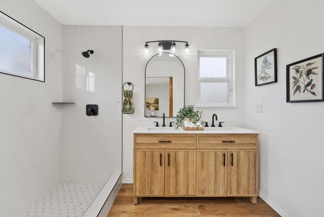 320 Errett Circle, Santa Cruz CA: https://media.crmls.org/mediaz/0e622327-8d58-4fcf-b150-6fdb73fd0a3a.jpg
