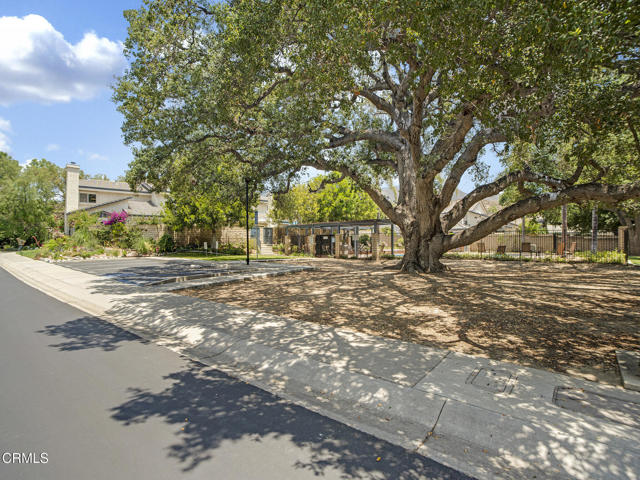 Detail Gallery Image 23 of 27 For 6004 Rothko Ln, Simi Valley,  CA 93063 - 2 Beds | 2 Baths
