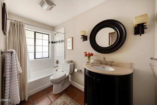 Detail Gallery Image 13 of 35 For 1213 San Ramon Way, Ojai,  CA 93023 - 4 Beds | 4 Baths