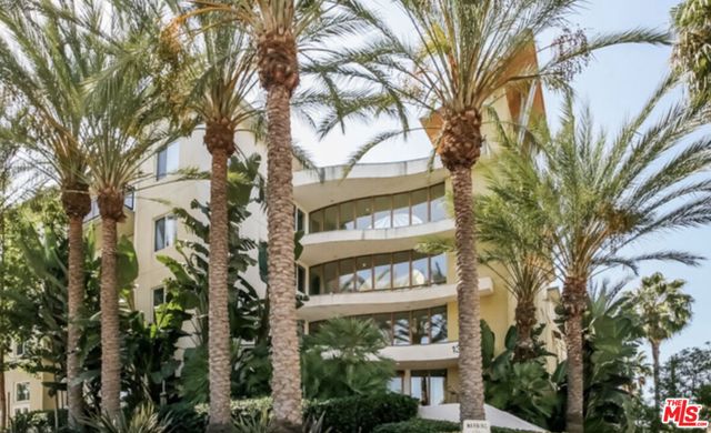13200 Pacific, Playa Vista CA: https://media.crmls.org/mediaz/0e63a7ca-d412-4ee3-8d5f-e365d14d70e3.jpg
