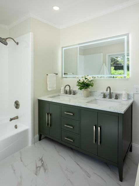 115 Toyon Court, Woodside CA: https://media.crmls.org/mediaz/0e63be1d-8634-430b-9ea1-d64162e17994.jpg