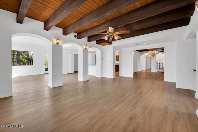751 Wildwood Avenue, Thousand Oaks CA: https://media.crmls.org/mediaz/0e64df3a-f225-4877-9934-976262c14033.jpg