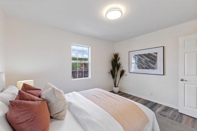 2204 Lobert Street, Castro Valley CA: https://media.crmls.org/mediaz/0e66ebc8-dcde-4013-82e5-b60fe5fd5cab.jpg