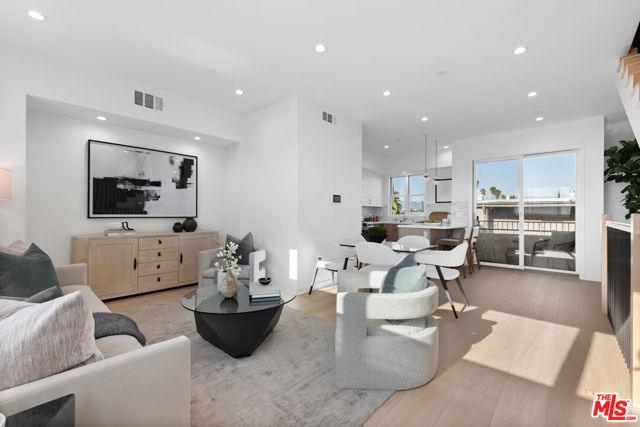 1248 S Bronson Avenue, Los Angeles CA: https://media.crmls.org/mediaz/0e66f643-98c7-4c71-9186-d2a1d83d326b.jpg