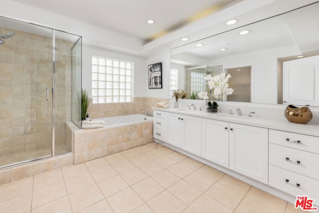 MLS #25623747 image #11