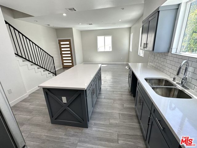 1123 Browning Boulevard, Los Angeles CA: https://media.crmls.org/mediaz/0e679a97-31f6-46c4-bd56-9950fadf08bb.jpg