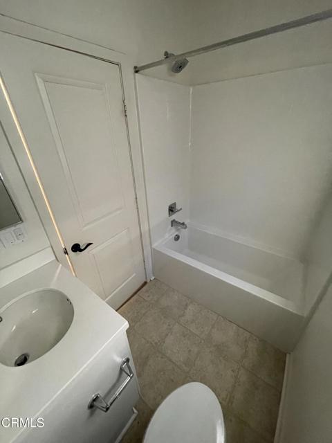 3141 E Yountville Drive, Ontario CA: https://media.crmls.org/mediaz/0e6887d9-1eed-4ca3-aa8f-e62dc9176fb4.jpg