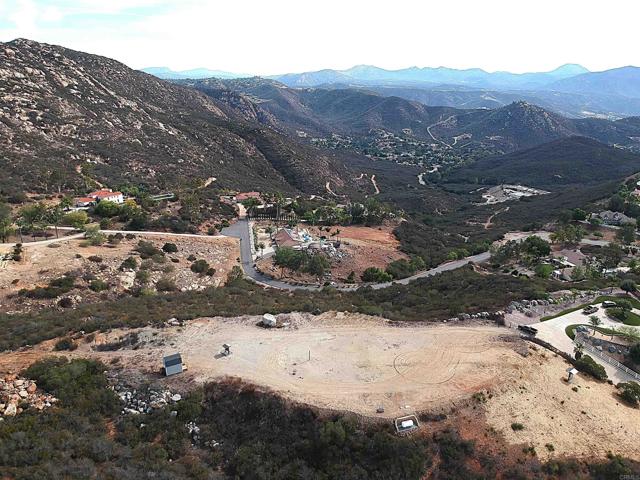 Detail Gallery Image 25 of 45 For 1496 Montana Serena Ct, El Cajon,  CA 92021 - – Beds | – Baths