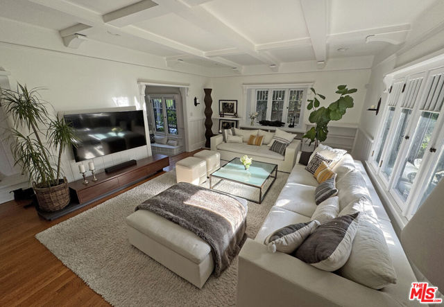 1957 Canyon Drive, Los Angeles CA: https://media.crmls.org/mediaz/0e6c3d77-0a6d-4be1-b0d0-f1eee0b15269.jpg