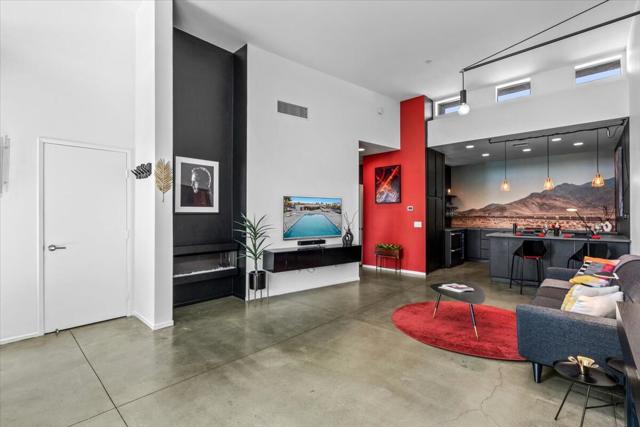 3617 Quiet Side Street, Palm Springs CA: https://media.crmls.org/mediaz/0e6ca252-5676-4a75-8f96-8b89b411b59a.jpg