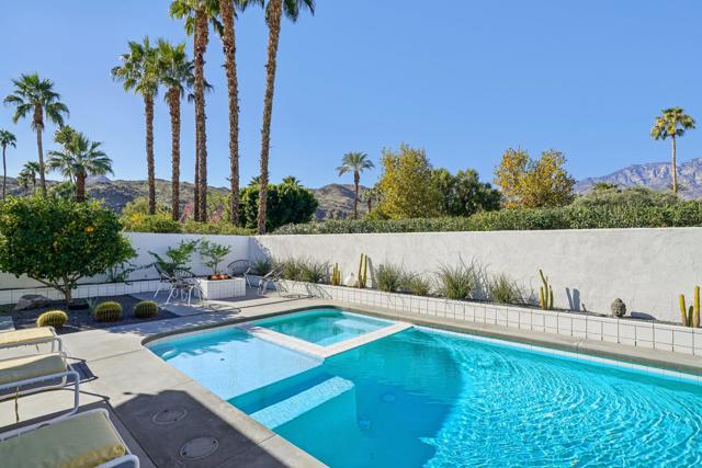 2463 S Broadmoor Drive, Palm Springs CA: https://media.crmls.org/mediaz/0e6dbdd2-cc63-41b9-ac0f-b0b032ddaa44.jpg