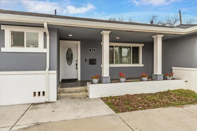 833 E Hedding Street, San Jose CA: https://media.crmls.org/mediaz/0e6dd6a8-c4ed-4033-8566-7804f4d007d0.jpg