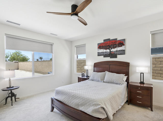 42801 Torno Place, Indio CA: https://media.crmls.org/mediaz/0e6e6342-c1ca-423d-94fa-b4d5d4f79ef5.jpg