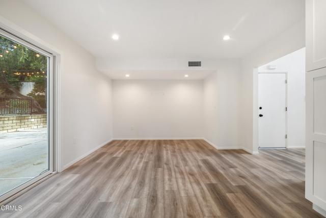 Detail Gallery Image 20 of 41 For 2915 Hopeton Rd, La Crescenta,  CA 91214 - 4 Beds | 3 Baths