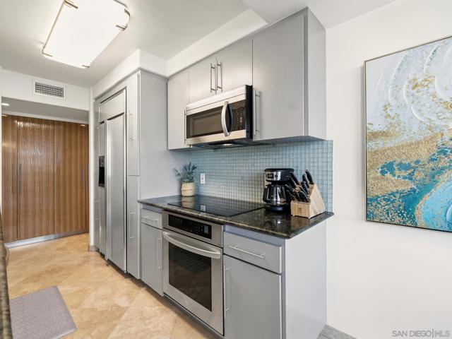 Image 28 of 69 For 1760 Avenida Del Mundo  #101 & #11