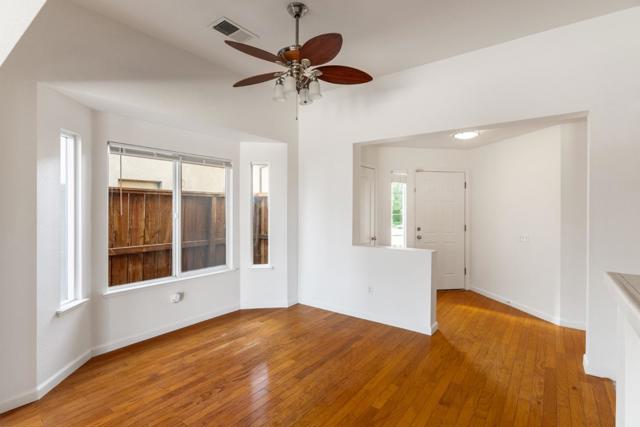 2320 Nature Court, Riverbank CA: https://media.crmls.org/mediaz/0e6ff38d-7510-4b82-95cd-04c9b3b56603.jpg