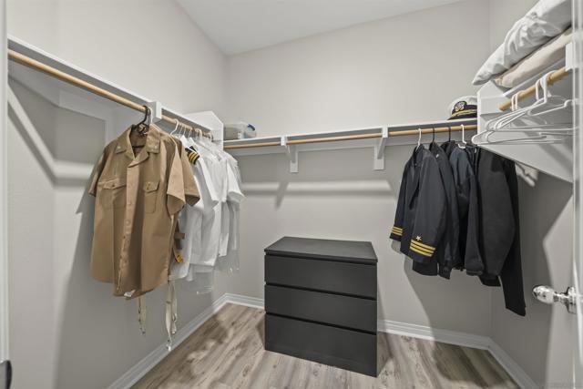 524 Surfbird Lane, Imperial Beach CA: https://media.crmls.org/mediaz/0e7090cc-3134-4366-848f-8ab99ec70352.jpg