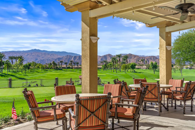 80435 Muirfield Drive, Indio CA: https://media.crmls.org/mediaz/0e7180b5-0700-45bb-8fd7-6d31778a710a.jpg