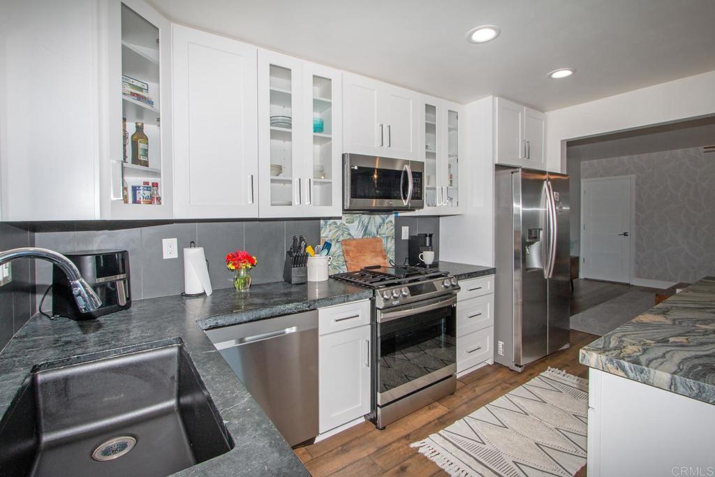 907 California Street - photo 12