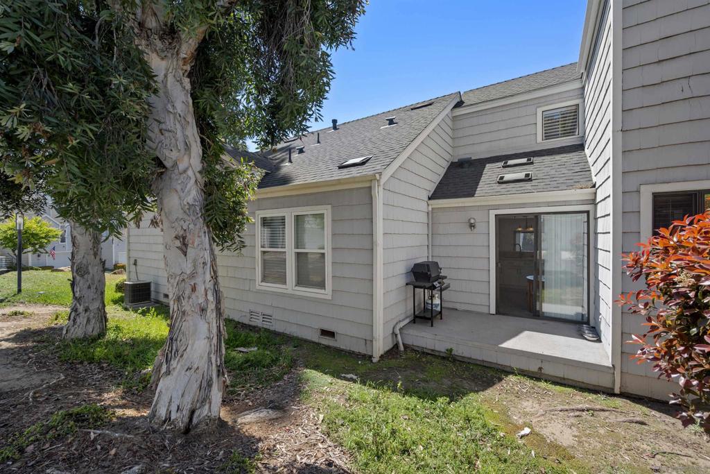 MLS #250031714SD img 34