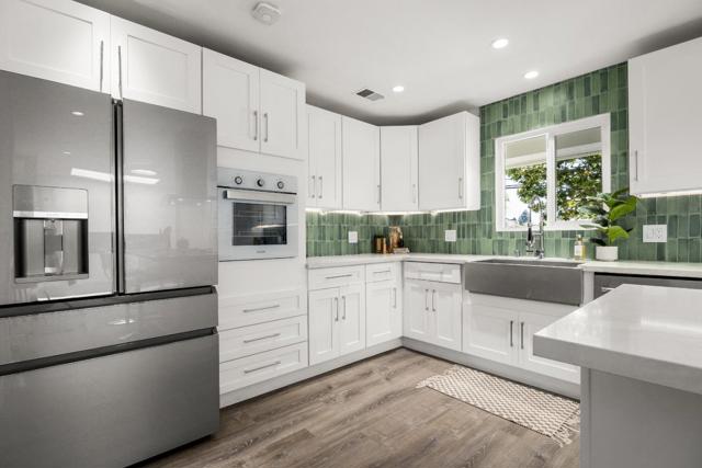 518 King Street, Santa Cruz CA: https://media.crmls.org/mediaz/0e73cbf0-7b0f-4fd5-9c98-811bde90949b.jpg