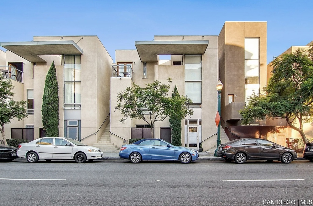 1601 Kettner BLVD #7