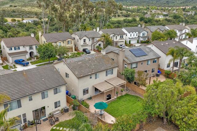 Detail Gallery Image 36 of 46 For 11590 Trailbrook Ln, San Diego,  CA 92128 - 4 Beds | 3 Baths