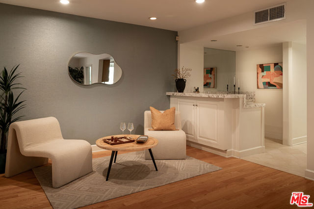 2 Bed Home for Sale in Santa Monica, California