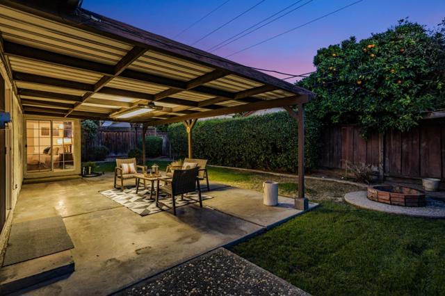 1610 Willowbrook Drive, San Jose CA: https://media.crmls.org/mediaz/0e766e88-1395-4fb1-b556-51af6a6c6fa9.jpg