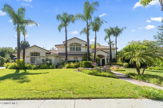 64 Highland Road, Simi Valley CA: https://media.crmls.org/mediaz/0e786b58-ae77-4683-b541-c1c434b944a0.jpg