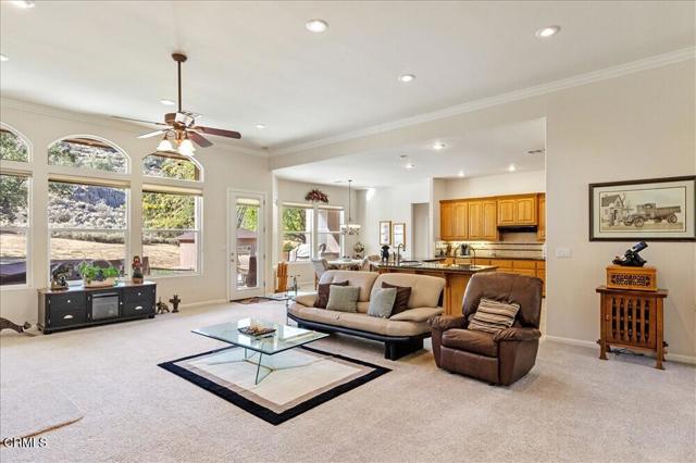 Detail Gallery Image 12 of 54 For 26450 Cumberland Rd, Tehachapi,  CA 93561 - 3 Beds | 2/1 Baths