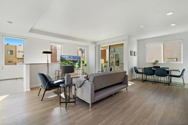 2891 B Streeet, San Diego CA: https://media.crmls.org/mediaz/0e7a357d-d935-4b7b-b3e1-26d2c0770756.jpg