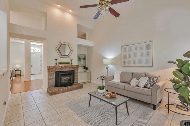 18400 Capistrano Way, Morgan Hill CA: https://media.crmls.org/mediaz/0e7b0539-c1bf-4f3b-80f2-e277f3e02a3c.jpg